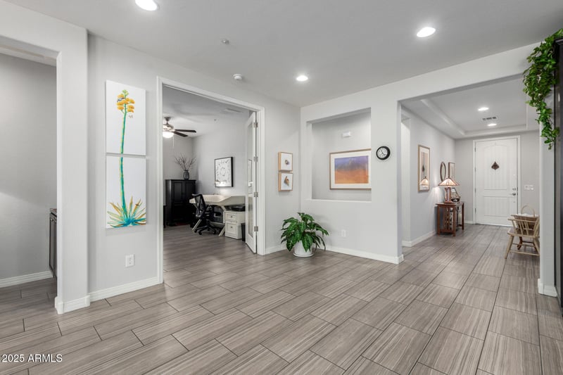 5657 Inez Ct, Gilbert, AZ 85298