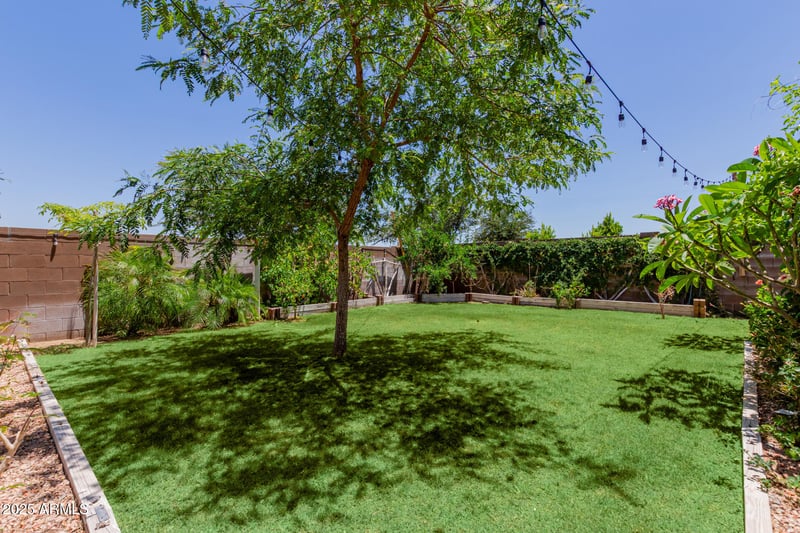 5659 195th Dr, Litchfield Park, AZ 85340
