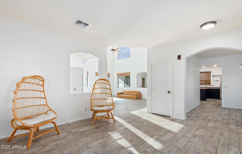 5659 Loma Ln, Glendale, AZ 85302