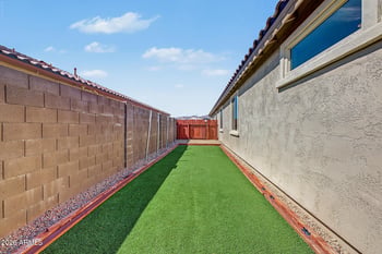 5659 N 195th Dr, Litchfield Park, AZ 85340