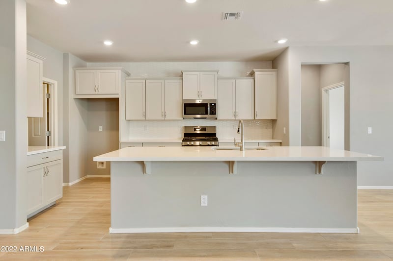 5660 188th Ln, Litchfield Park, AZ 85340