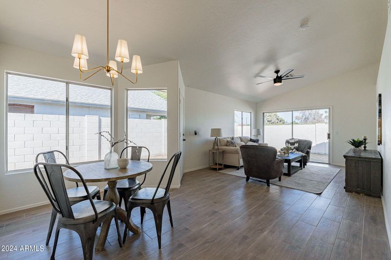 5661 S 42nd Pl, Phoenix, AZ 85040