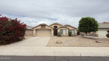 5662 Desert Jewel Dr, Glendale, AZ 85302