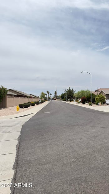 5662 Desert Jewel Dr, Glendale, AZ 85302