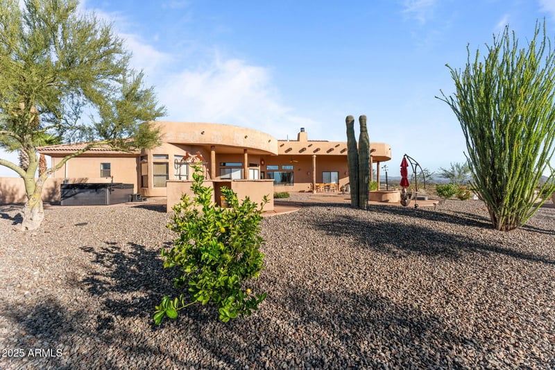 56624 337th Ave, Wickenburg, AZ 85390