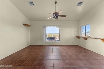 56624 337th Ave, Wickenburg, AZ 85390