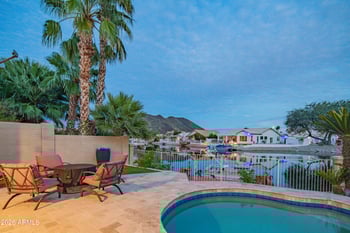 5663 Abraham Ln, Glendale, AZ 85308