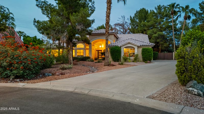 5663 Dublin Ln, Chandler, AZ 85226