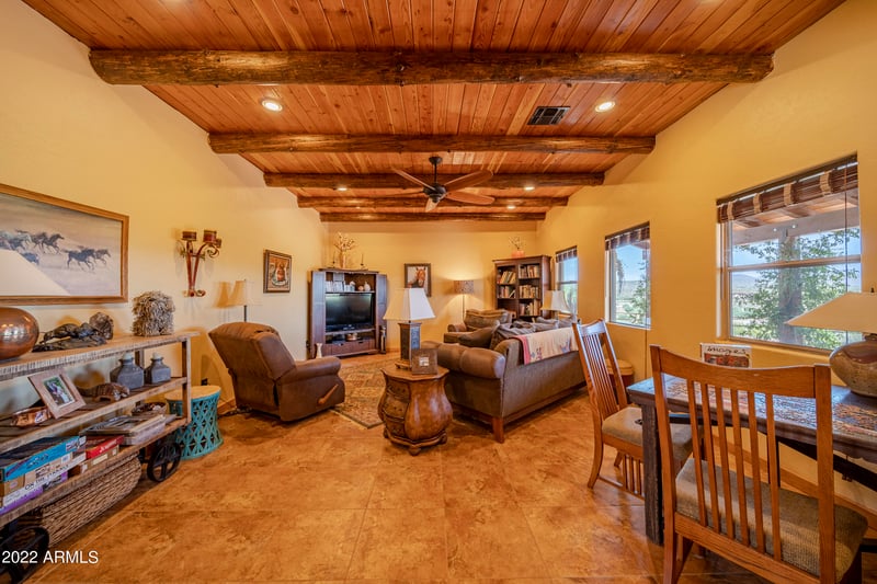 56655 N Cope Rd, Wickenburg, AZ 85390