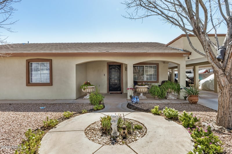 5669 Preakness Dr, San Tan Valley, AZ 85140