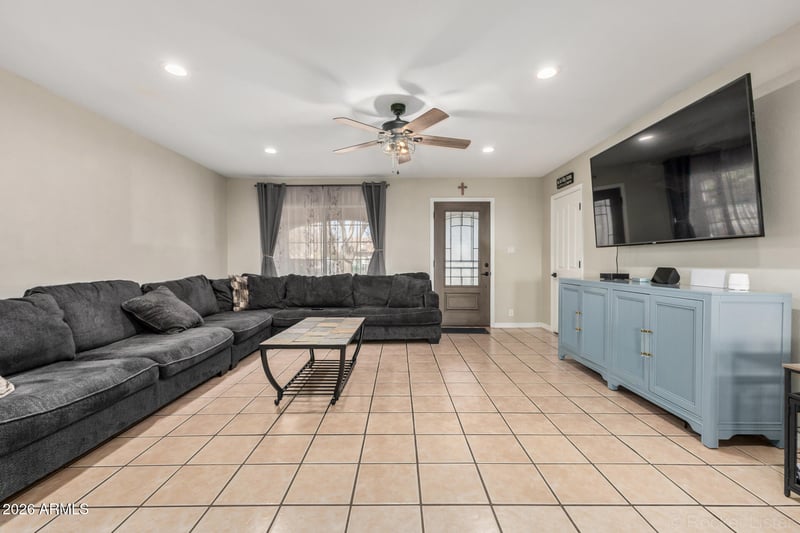 5669 Preakness Dr, San Tan Valley, AZ 85140