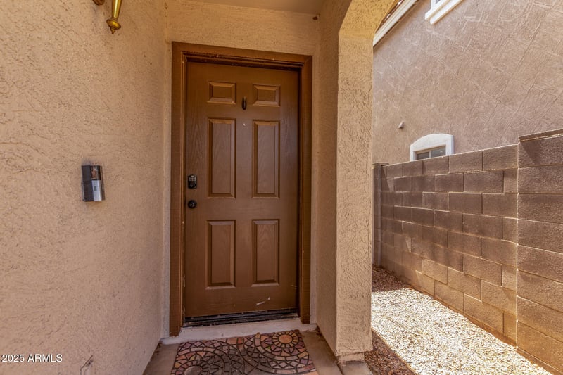567 Bradstock Way, Queen Creek, AZ 85140