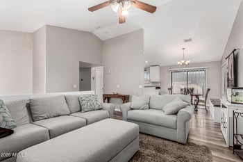 567 Spur Ave, Gilbert, AZ 85233