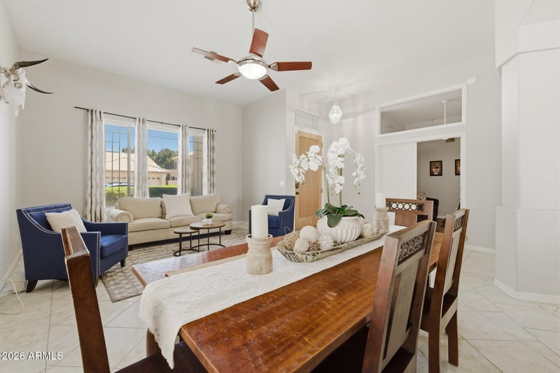 5670 W Irma Ln, Glendale, AZ 85308