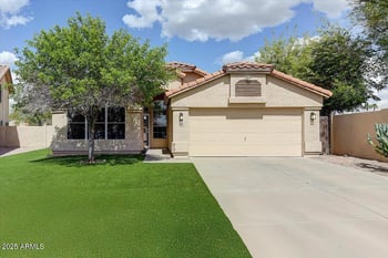 5674 North Ln, Glendale, AZ 85302