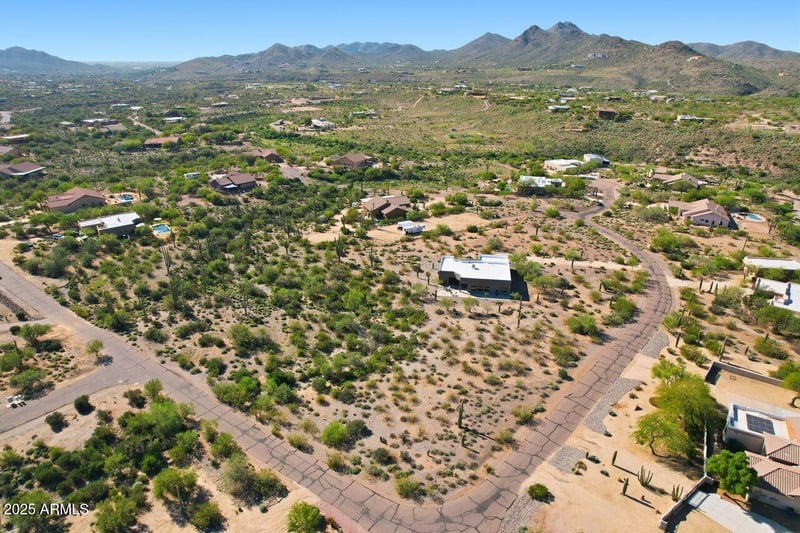 5675 Desert Winds Dr, Cave Creek, AZ 85331