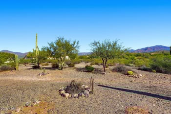 5675 Desert Winds Dr, Cave Creek, AZ 85331