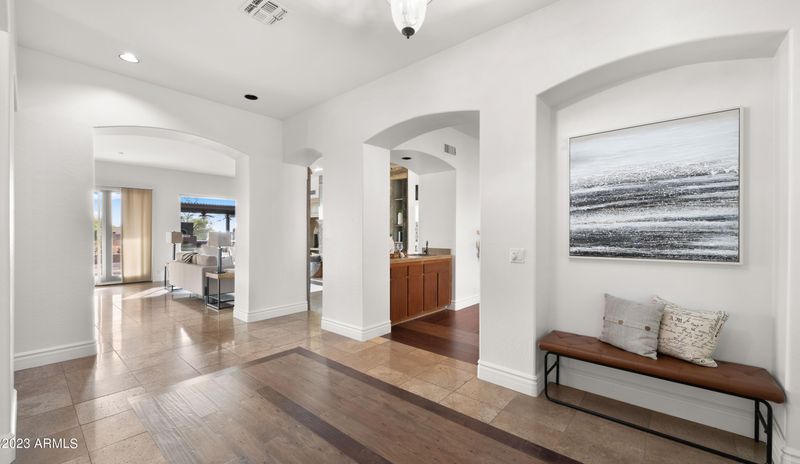 5675 E Greythorn Dr, Scottsdale, AZ 85266