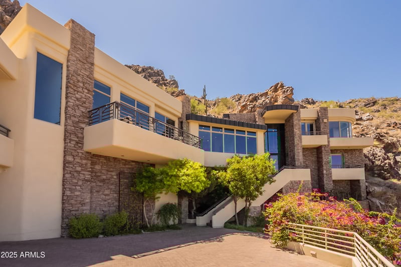 5676 Cheney Dr, Paradise Valley, AZ 85253