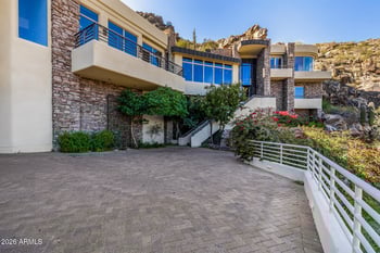 5676 Cheney Dr, Paradise Valley, AZ 85253