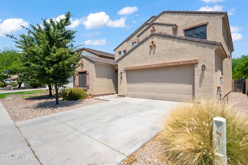 5677 239th Dr, Buckeye, AZ 85326
