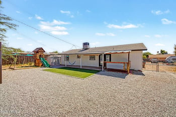 568 111 St, Mesa, AZ 85207