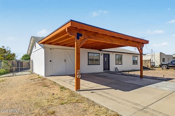 568 N 111th St, Mesa, AZ 85207
