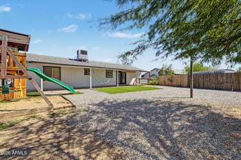 568 N 111th St, Mesa, AZ 85207