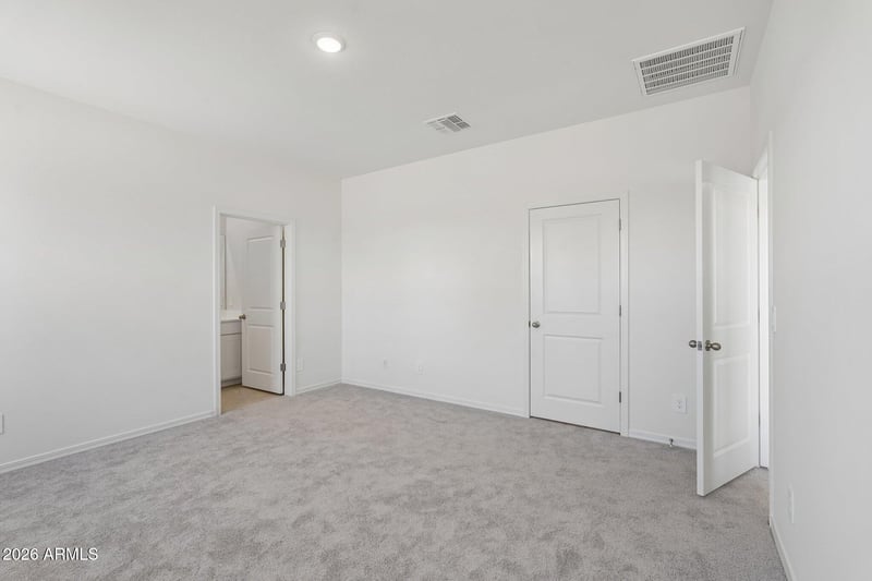 5688 Hornblende Way, San Tan Valley, AZ 85144