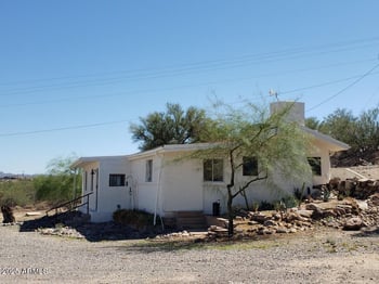 56915 325th Ave, Wickenburg, AZ 85390