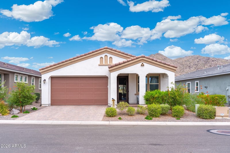 5692 N 206th Ln, Buckeye, AZ 85396
