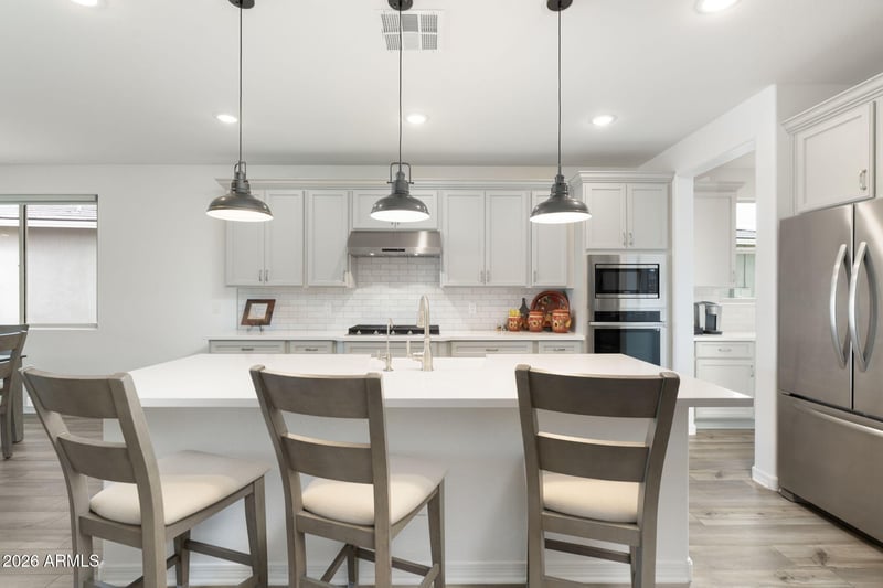 5692 N 206th Ln, Buckeye, AZ 85396