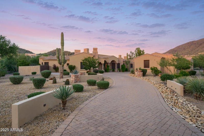 5694 Canyon Ridge North Dr, Cave Creek, AZ 85331