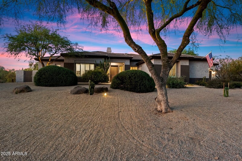 5694 Greythorn Dr, Scottsdale, AZ 85266