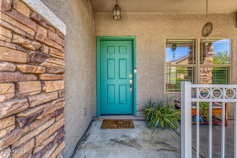 57 Saddle Way, San Tan Valley, AZ 85143
