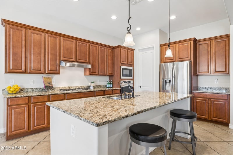 570 W Yellowstone Way, Chandler, AZ 85248