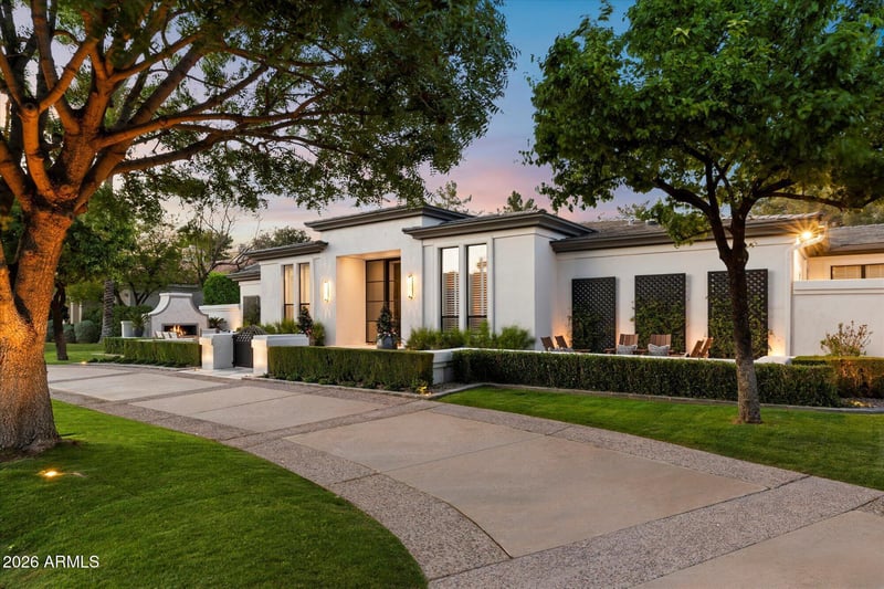 5700 Sanna St, Paradise Valley, AZ 85253