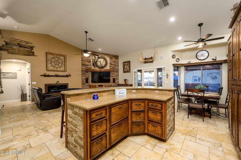 5701 105th Ln, Glendale, AZ 85307
