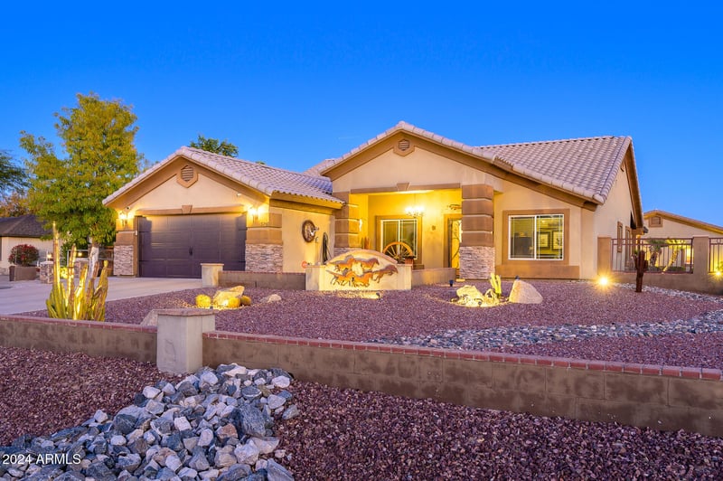 5701 105th Ln, Glendale, AZ 85307