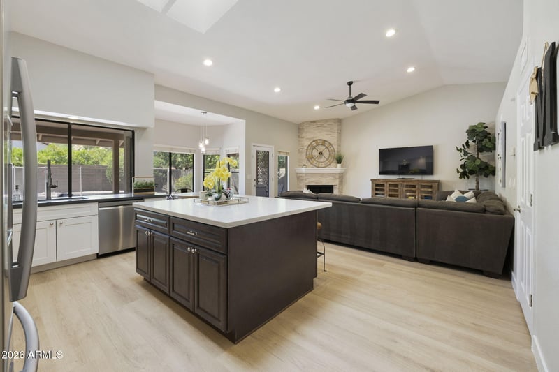 5701 Anderson Dr, Scottsdale, AZ 85254