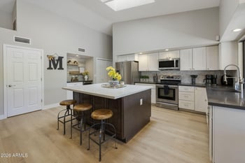 5701 Anderson Dr, Scottsdale, AZ 85254