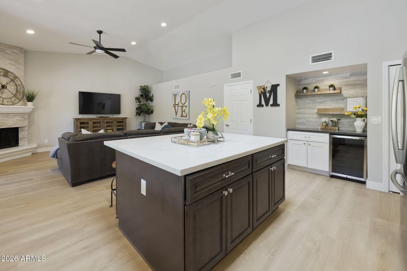 5701 Anderson Dr, Scottsdale, AZ 85254