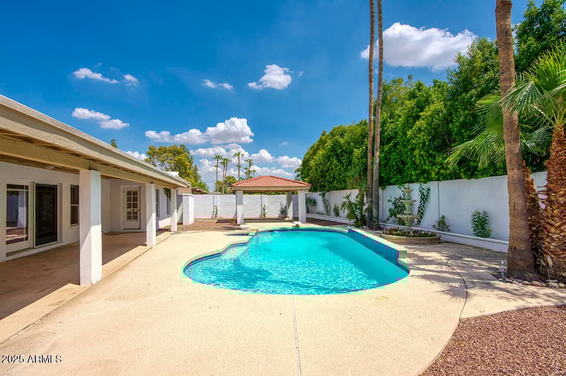 5701 Windrose Dr, Scottsdale, AZ 85254