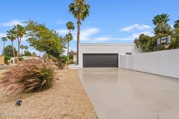 5701 Windrose Dr, Scottsdale, AZ 85254