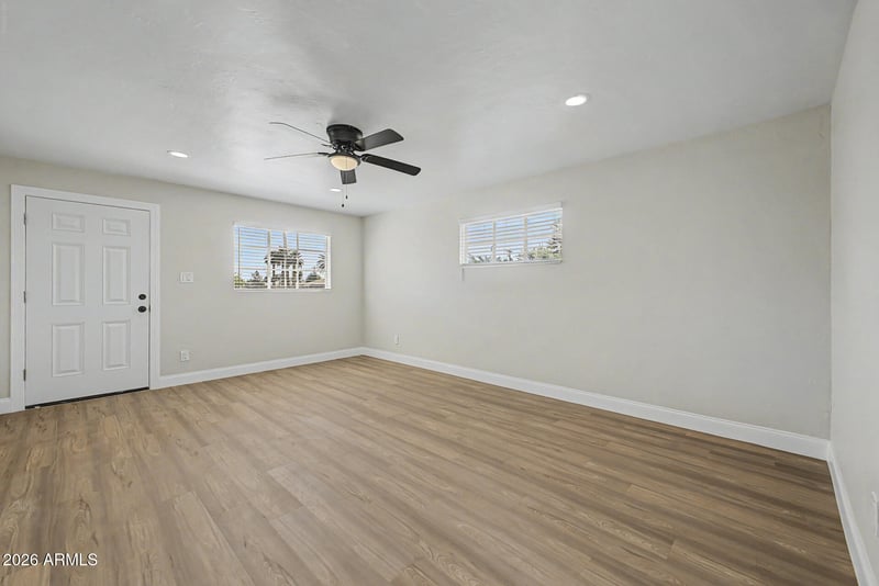5702 N 22nd Dr, Phoenix, AZ 85015