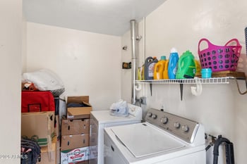 5702 Vista Ave, Glendale, AZ 85301