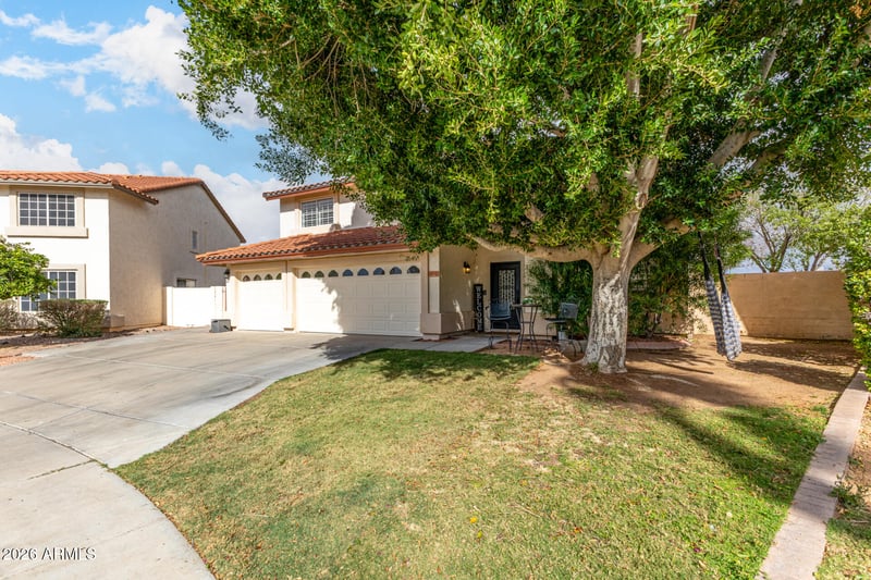 5702 W Windrose Dr, Glendale, AZ 85304