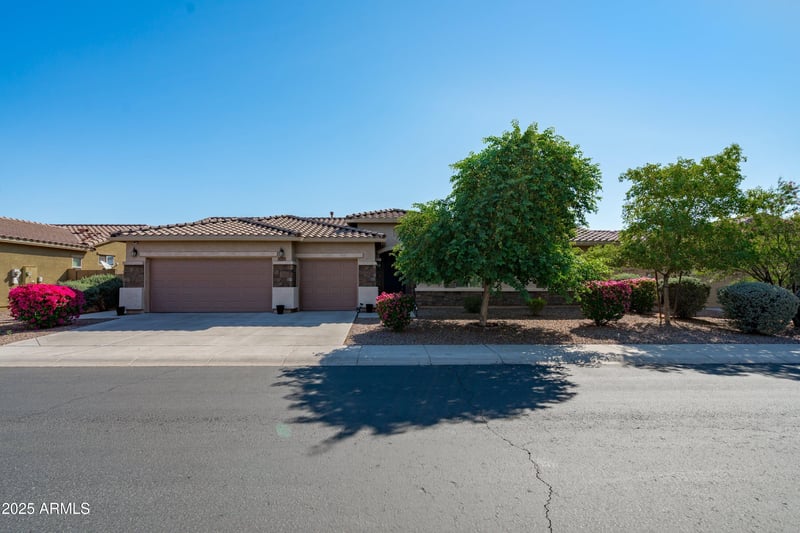 5703 57th Ln, Laveen, AZ 85339