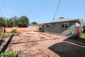 5703 W Sells Dr, Phoenix, AZ 85031