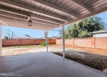 5703 W Sells Dr, Phoenix, AZ 85031